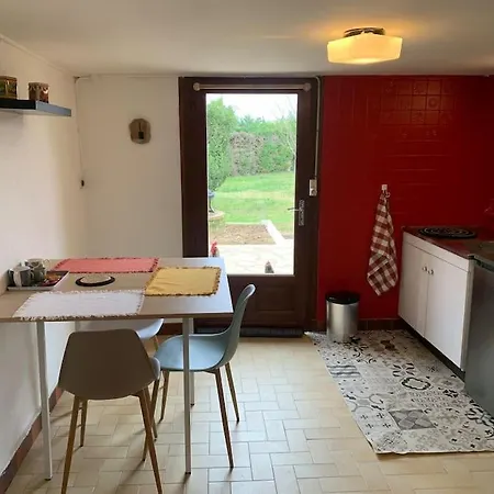 Апартаменты Studio Cosy, Piscine Terrasse Ensoleillee. *