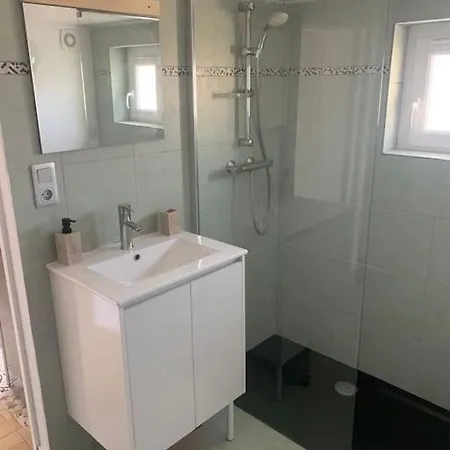 Апартаменты Studio Cosy, Piscine Terrasse Ensoleillee. *