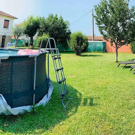 Studio Cosy, Piscine Terrasse Ensoleillee.